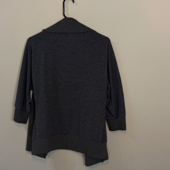 Ginger G Open Gray Cardigan - Picture 2 of 2
